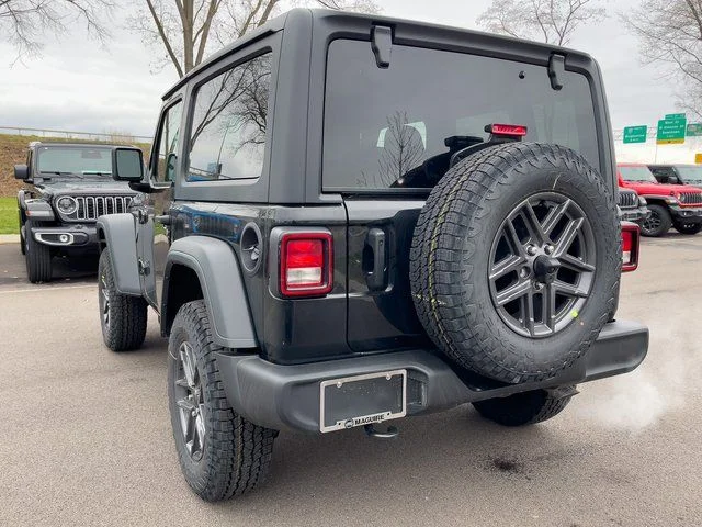 New 2026 Black Clear-Coat Exterior Paint Jeep Sport S image 7