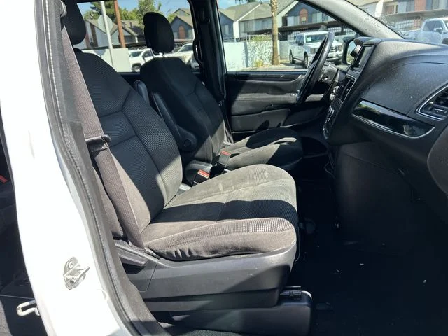 Used 2020 White Dodge SE Plus image 22