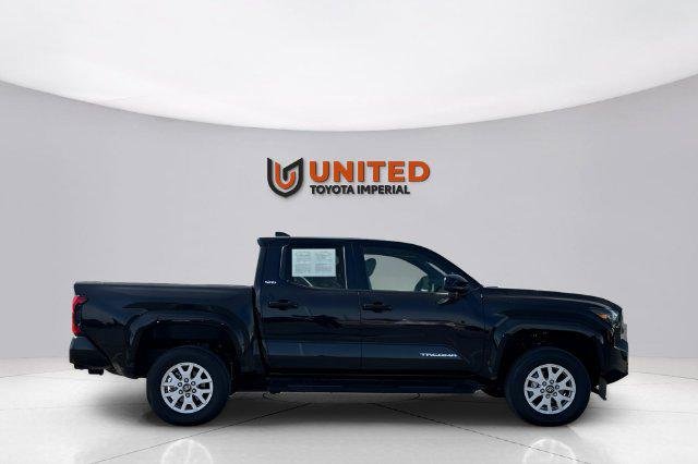 Certified Used 2025 BLACK Toyota  image 3