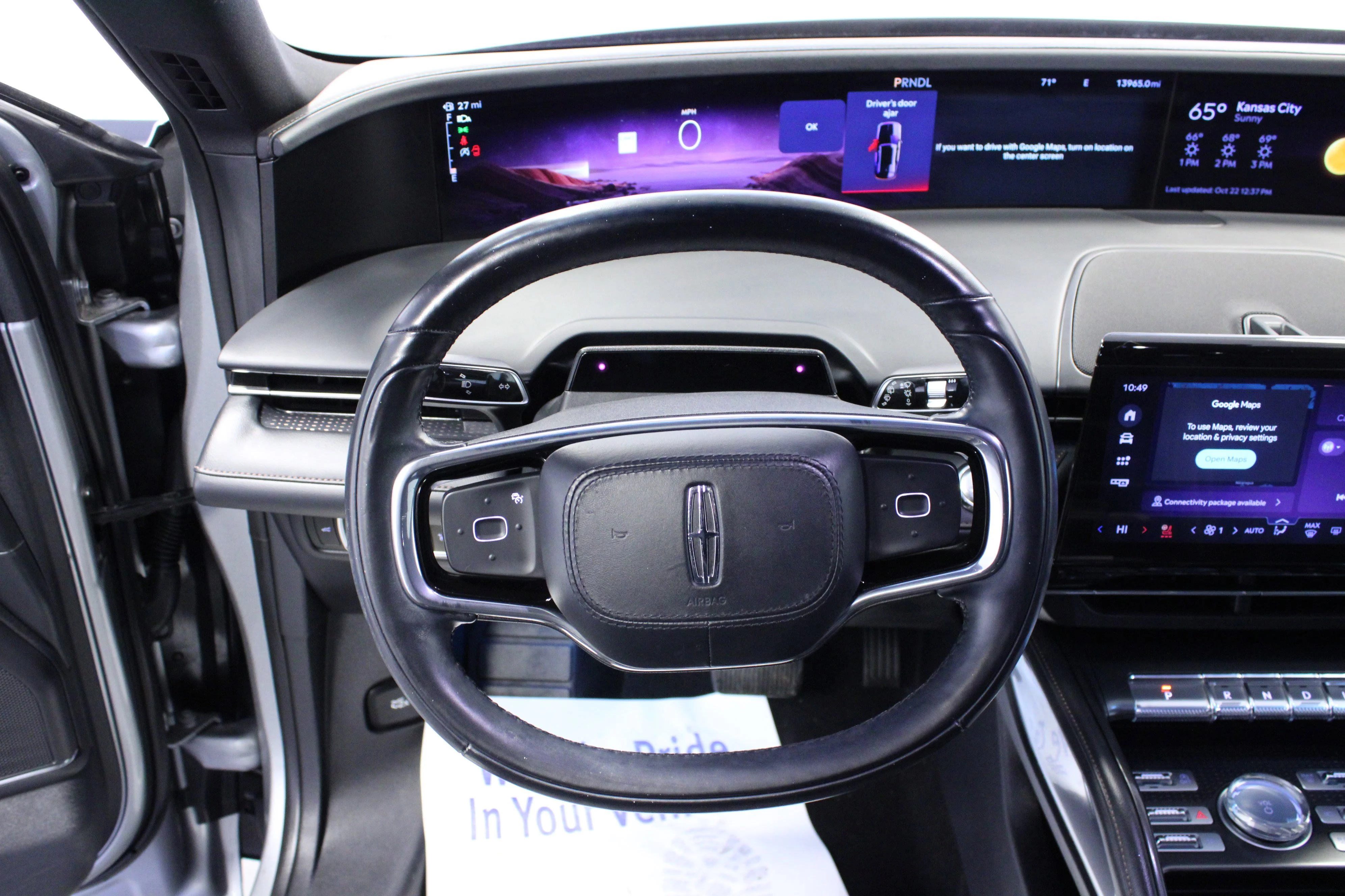 Used 2024 Radiance Metallic Lincoln Premiere image 17