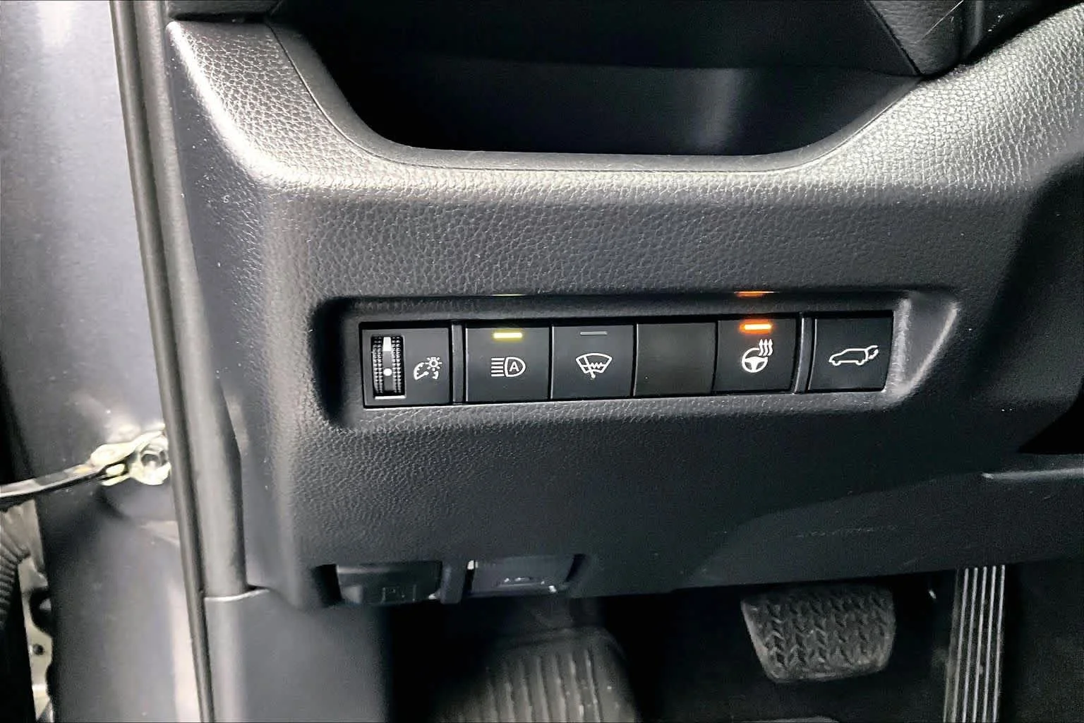 Certified Used 2021 Magnetic Gray Metallic Toyota XLE image 35