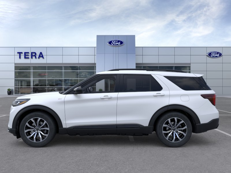 New 2026 Star White Metallic Tri-Coat Ford ST-Line image 26