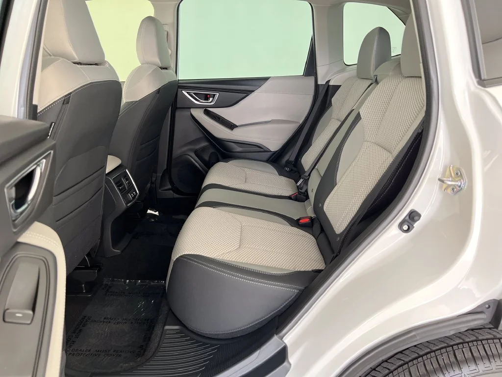 Certified Used 2023 White Subaru Premium image 27