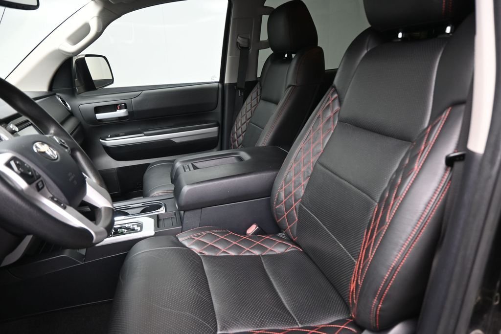 Used 2019 Black Toyota SR5 image 19