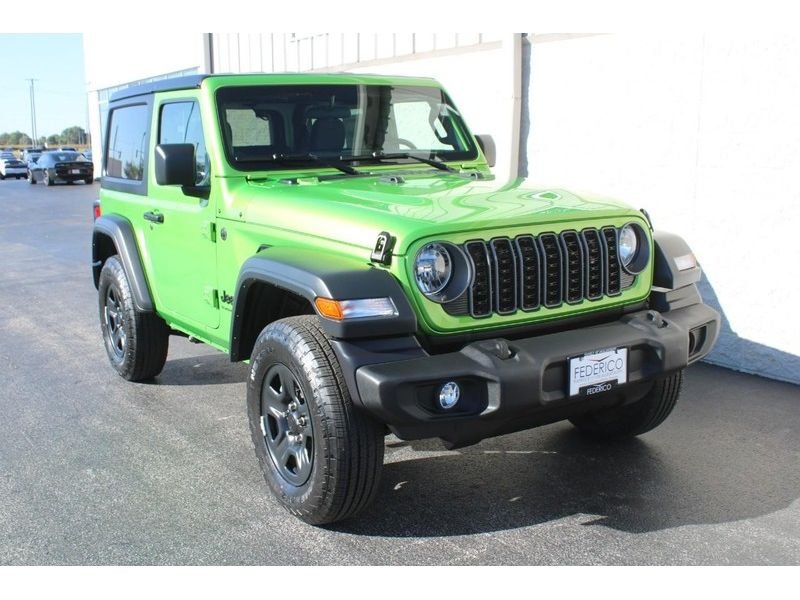 New 2026 Mojito Clear-Coat Exterior Paint Jeep Sport 4x4 image 2