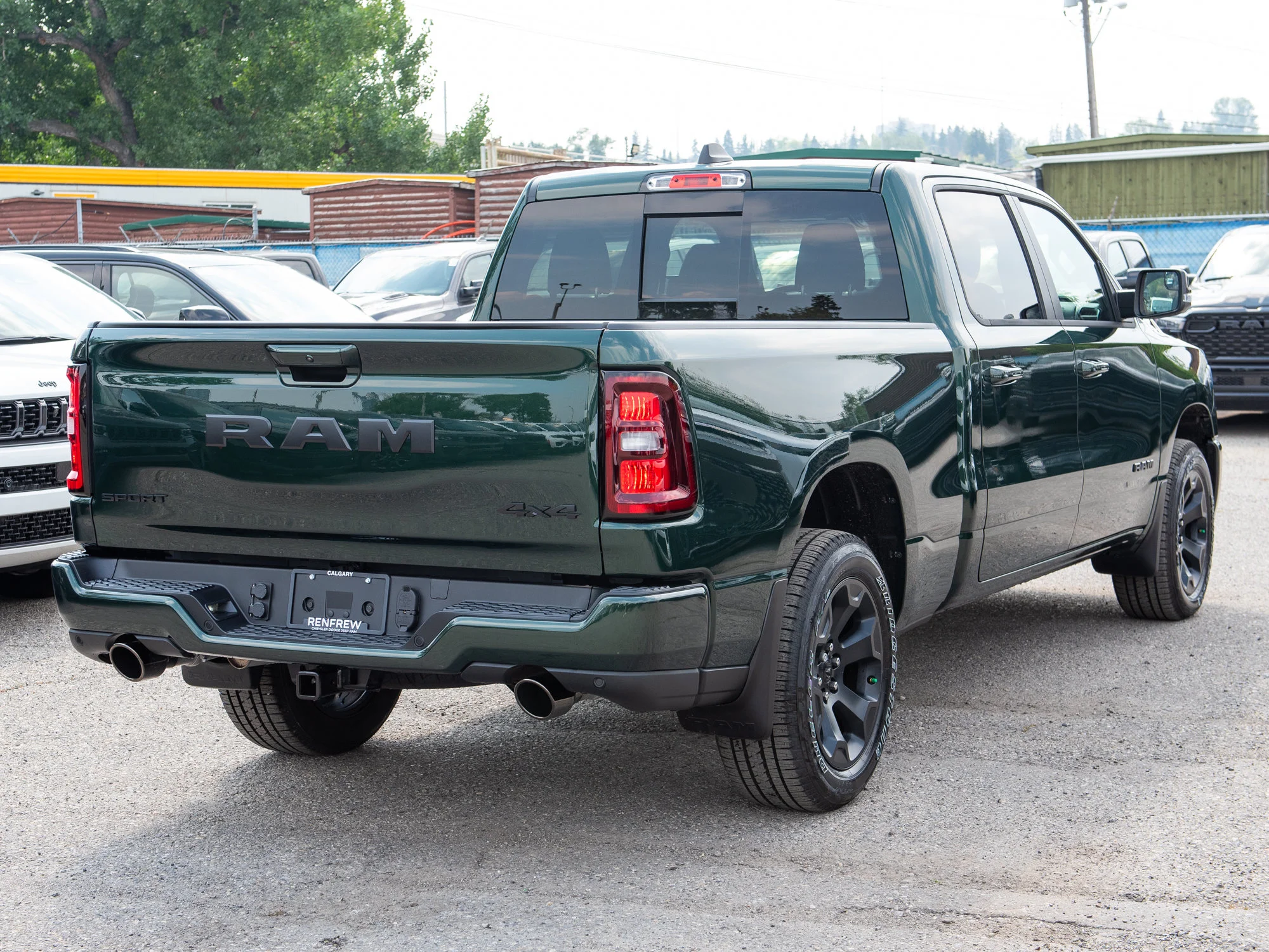 New 2026 Green RAM Sport* Crew Cab 4x4, Panoramic Sunroof, Nav, Heated Seats/Wheel, Alpine Audio image 5