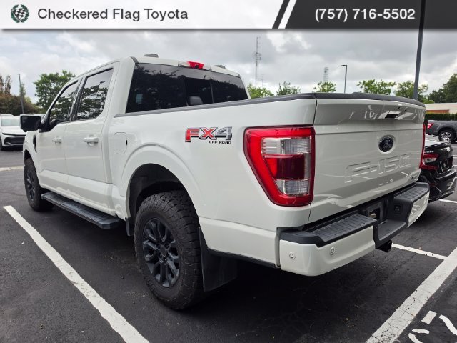 Used 2022 Star White Metallic Tri-Coat Ford Lariat image 4