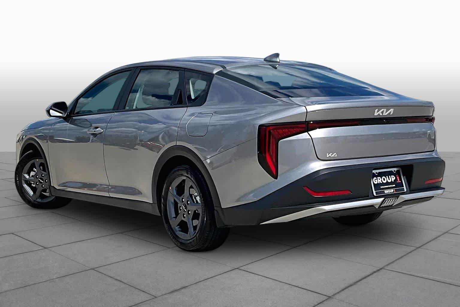Used 2025 Steel Gray Kia LXS image 12