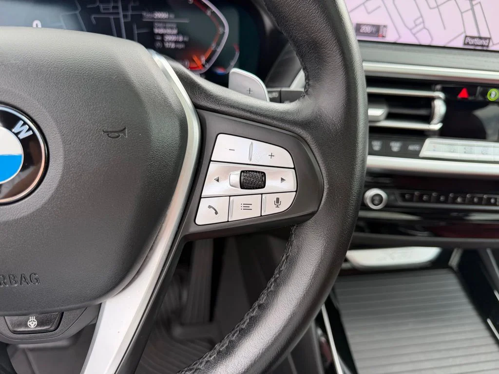 Used 2022 Alpine White BMW xDrive30i image 18