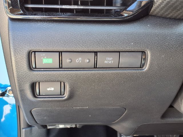 Used 2025 Blue Nissan SV image 15