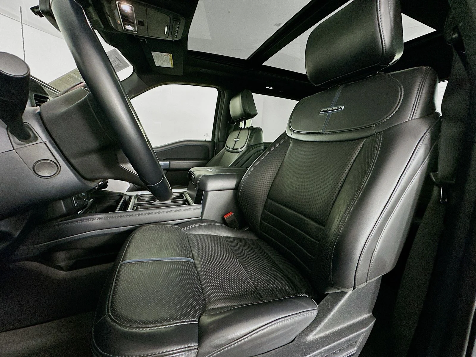 Used 2025 Gray Ford Platinum image 23