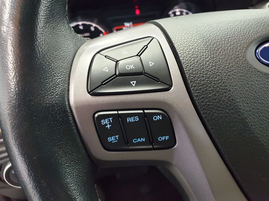 Used 2023 Black Ford XLT image 13
