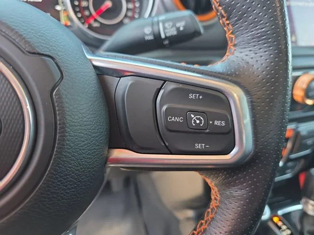 Used 2022 Blue Jeep Mojave image 18