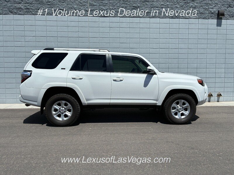 Used 2021 Super White Toyota SR5 Premium image 2