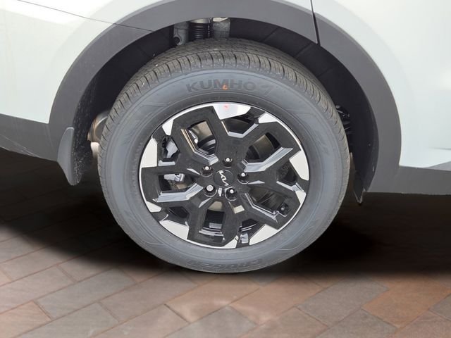 New 2026 White Kia S image 4