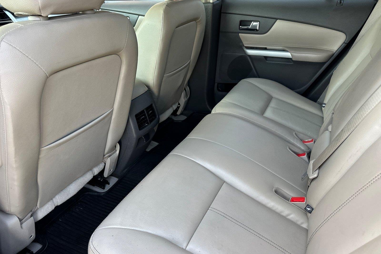 Used 2013 Ginger Ale Metallic Ford SEL image 11