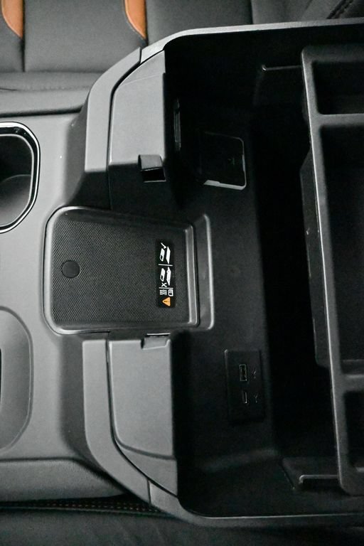 2026 GMC Sierra 3500HD AT4 - Photo 20