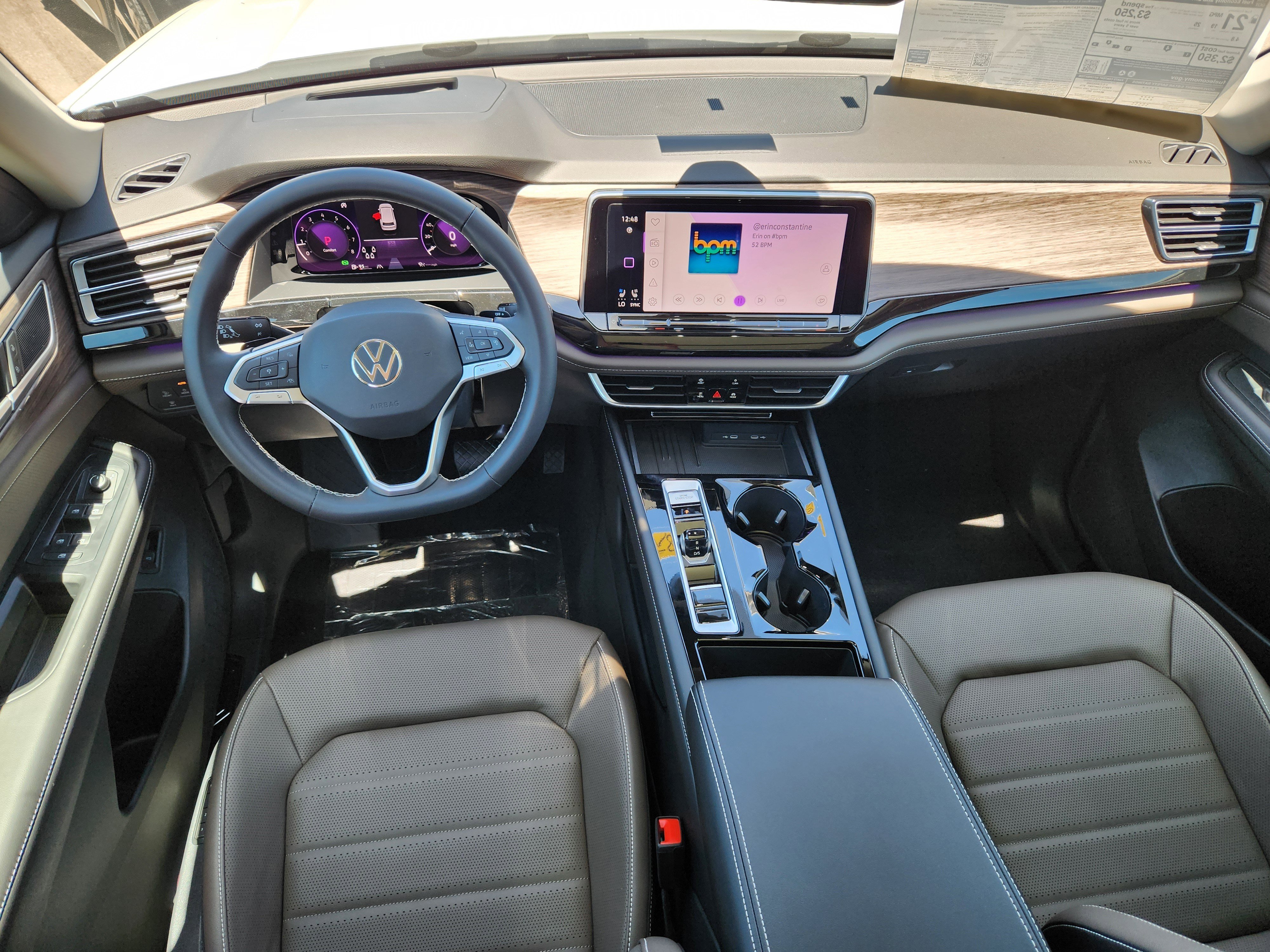 New 2026 White Volkswagen 2.0T SEL image 15