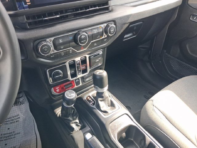 Used 2025 Gray Jeep Willys image 28