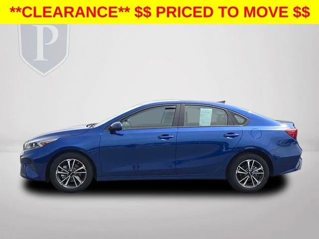 Used 2024 Blue Kia LXS image 11