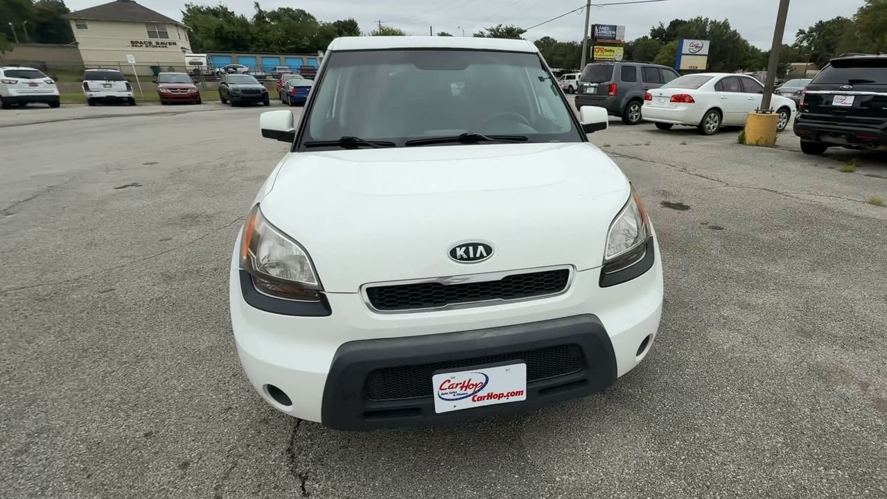 2011 Kia Soul photo 2