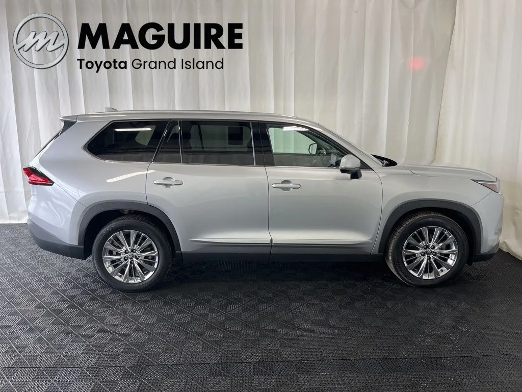 Used 2024 Silver Toyota Platinum image 2