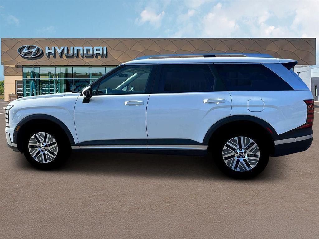 New 2026 White Hyundai SEL Premium image 3