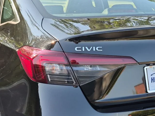 Used 2025  Honda LX image 21