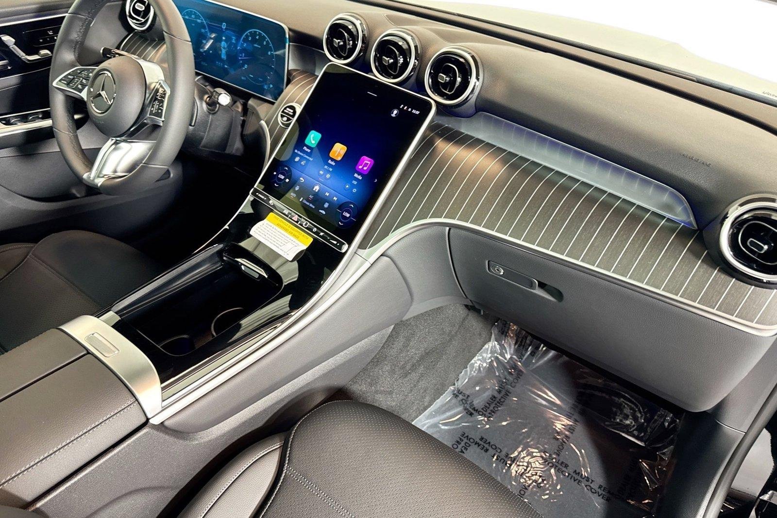 New 2026 Black Mercedes-Benz GLC 300 image 27