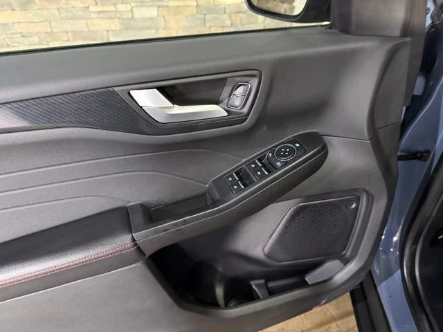 Used 2023 Vapor Blue Ford ST-Line image 10