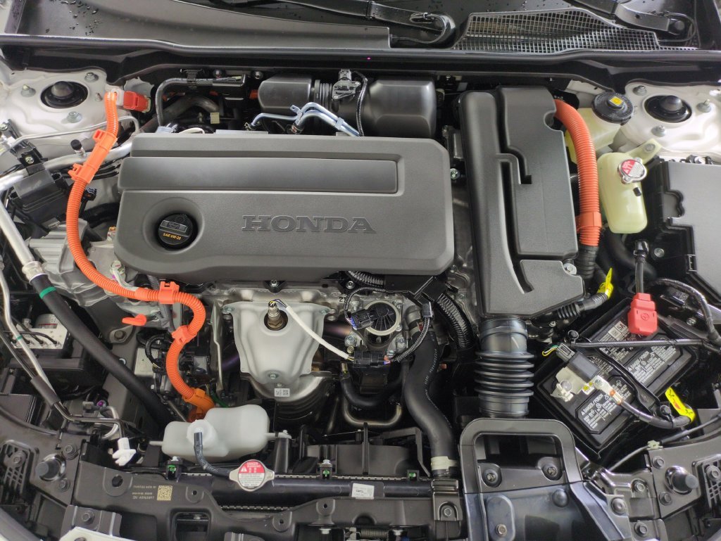 New 2027 Platinum White Pearl Honda Hybrid image 25