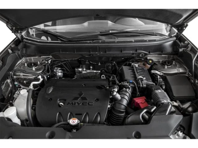 Used 2015  Mitsubishi 2.4 ES image 13