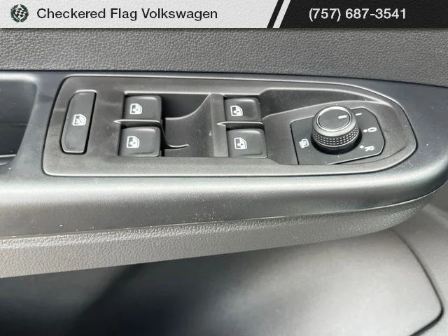New 2026 White Volkswagen 1.5T SE image 17