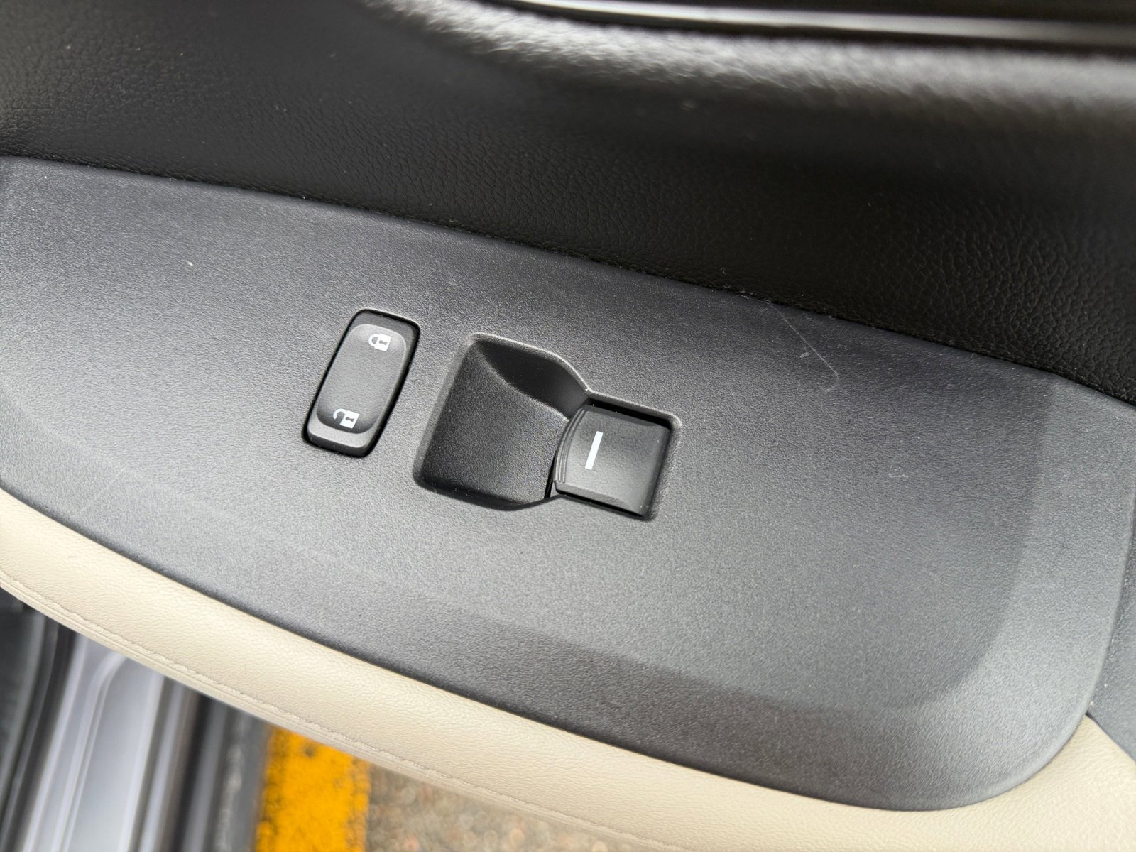 Used 2024 Gray Honda LX image 30