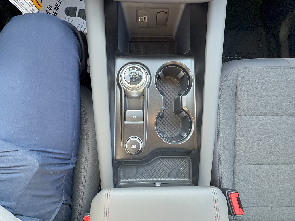 New 2026 Vapor Blue Metallic Ford Active image 17