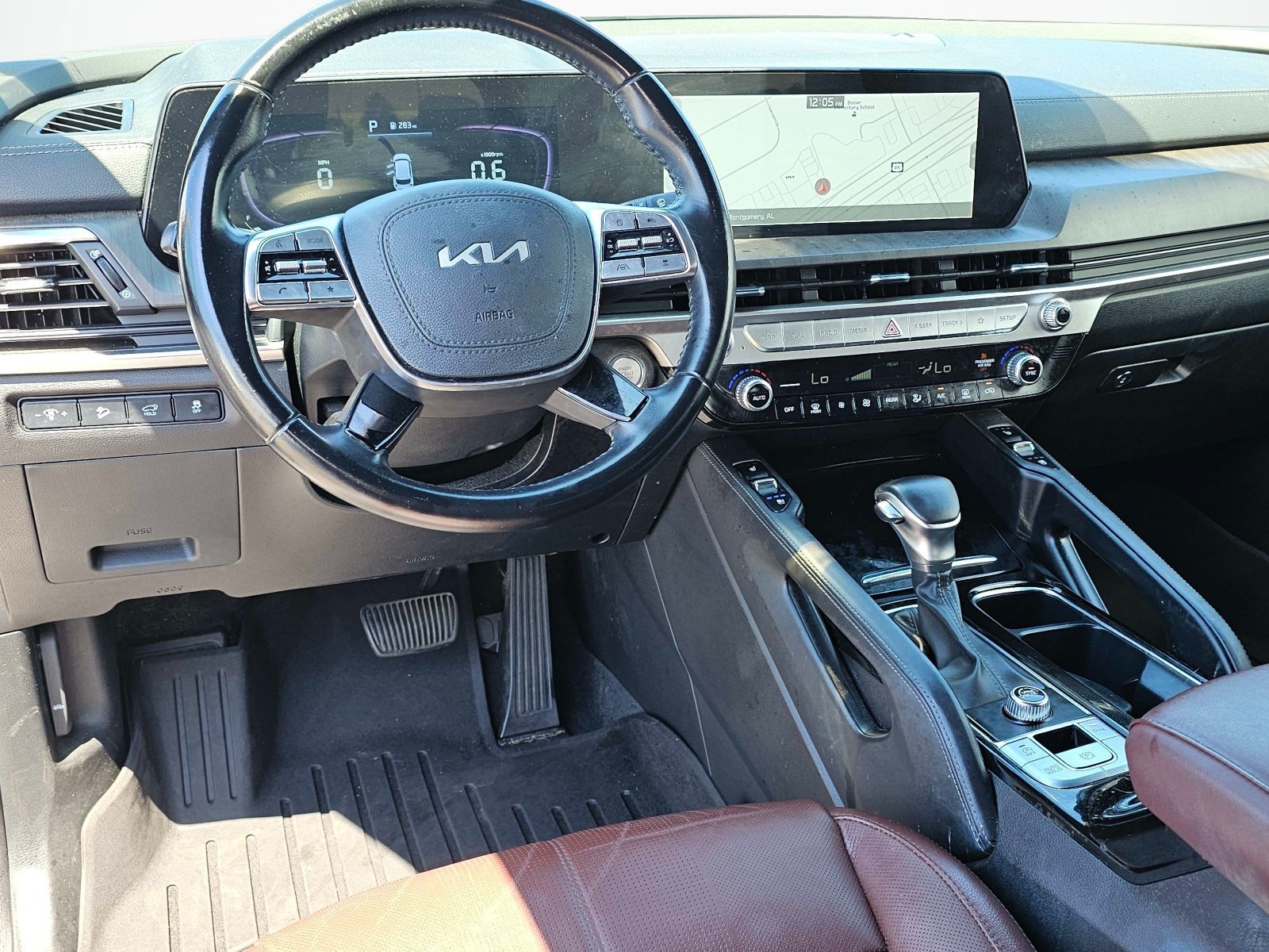 Used 2023 Glacial White Pearl Kia EX image 36