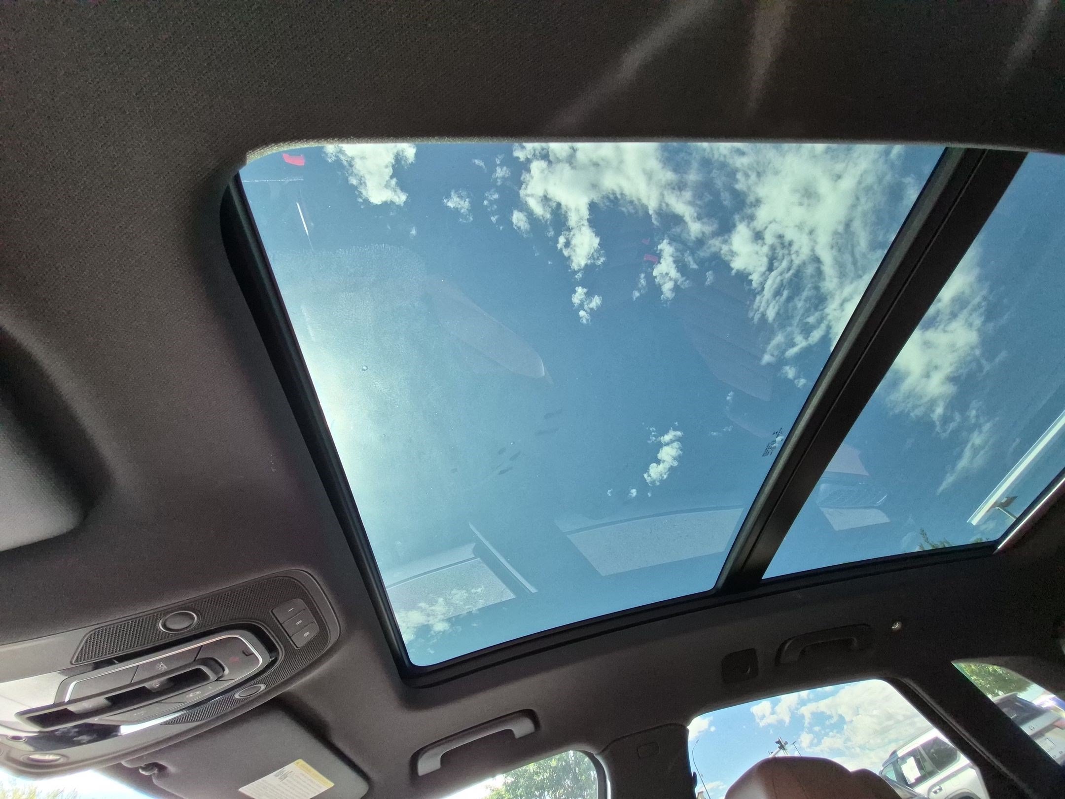 Used 2018 Moonlight Blue Audi Premium Plus image 15