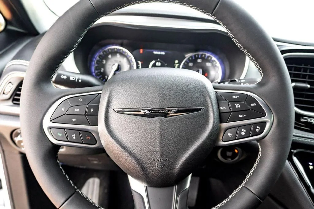 New 2026 White Chrysler Limited image 12