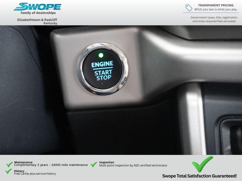 Used 2024 Oxford White Ford XLT image 21