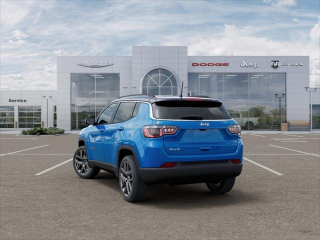 New 2026 Hydro Blue Pearl-Coat Exterior Paint Jeep Limited Altitude image 29