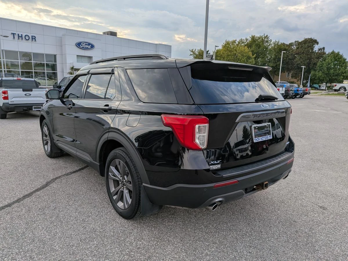 Used 2021 Black Ford Xlt 4wd image 9