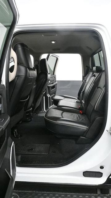 Used 2024 White Ram Laramie image 11