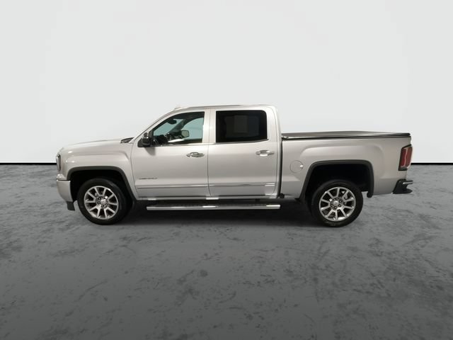 Used 2018 QUICKSILVER METALLIC GMC Denali image 5