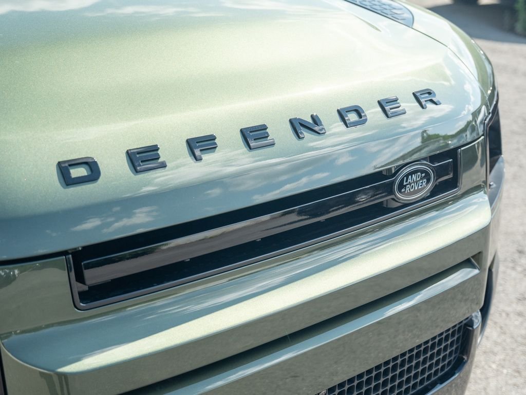 New 2026 Woolstone Green LAND ROVER S image 15