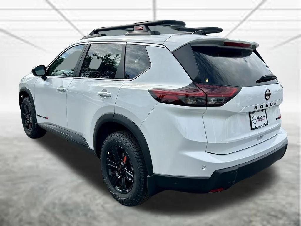 New 2026 Everest White Pearl TriCoat Nissan Rock Creek® image 8