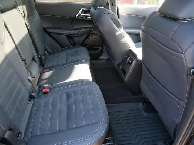 Certified Used 2026 Graphite Gray Mitsubishi SE image 9