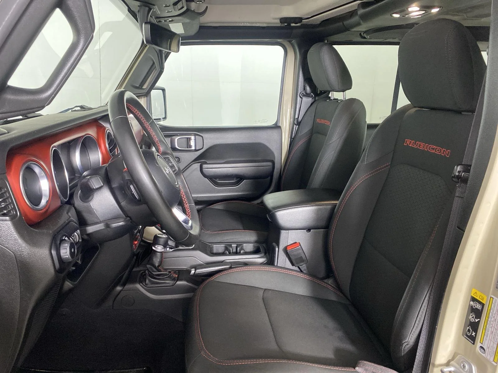 Used 2022 Limited Edition Gobi Clearcoat Jeep Unlimited Rubicon image 14