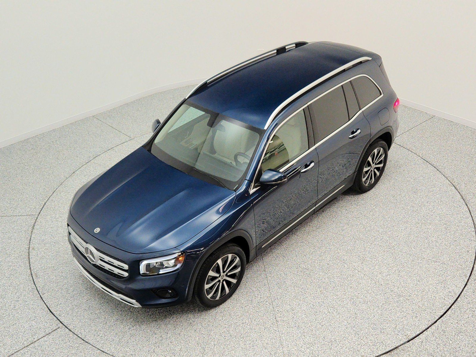 Used 2022 Denim Blue Metallic Mercedes-Benz GLB 250 SUV image 22