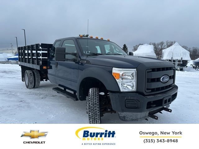 2013 Ford Super Duty F-550 DRW XL
