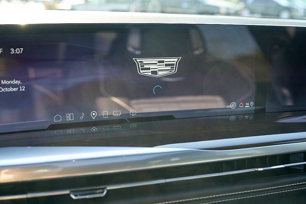 2027 Cadillac Escalade ESV Platinum Sport - Photo 40